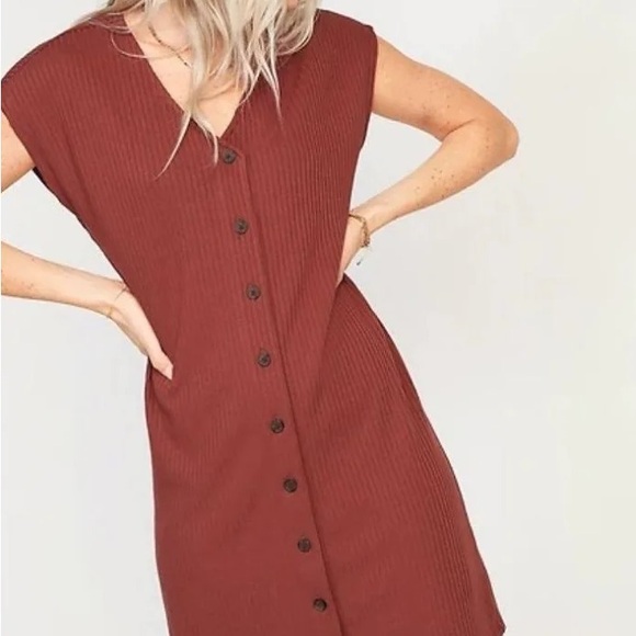 Womens Rib-Knit Button-Front Shift Dress - Picture 4 of 4